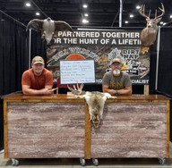Hunting Kansas Whitetails with Bellwildlife Specialities & Dirtnap Outdoors 2022