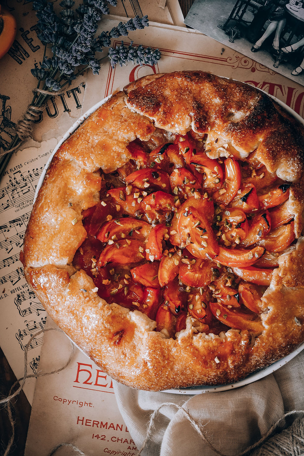 Tarte rustique aux abricots, Elodie's Bakery