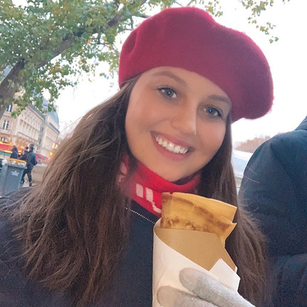 Amber Crabtree in Paris