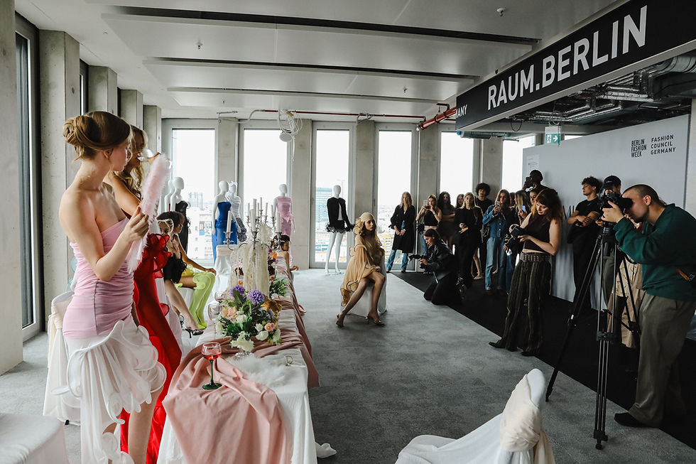 Naomi Tarazi_RAUM.Berlin_Day 4_SS27_by_Celine_Witon_for_BFW-78.jpg