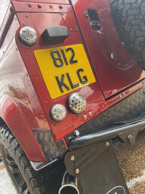 Thumbnail: Land Rover / Oversized / Defender