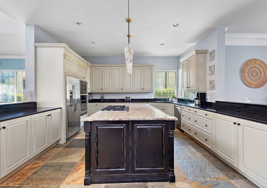 10 - 571 Muirfield-28.jpeg