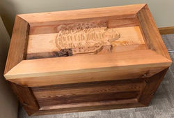 TURTLE 2 CEDAR CHEST 
