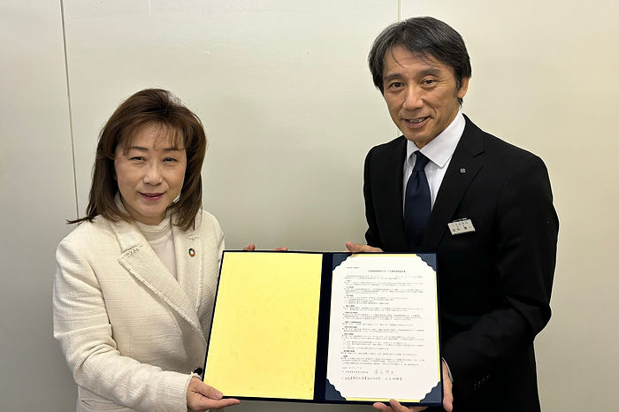「北海道家庭教育サポーター企業」北海道教育員会と協定.jpg