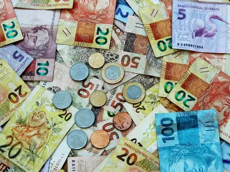 O Impacto Econômico do Pagamento do 13º no Brasil: R$ 291 Bilhões Injetados na Economia