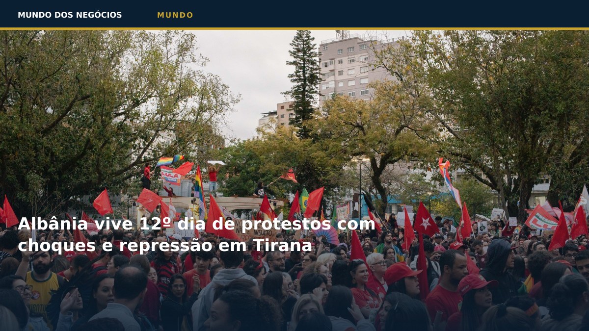 Albânia vive 12º dia de protestos com choques e repressão em Tirana