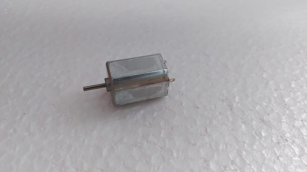 6-9volt DC Generator Dynamo Motor 20 watts Power Generation Alternator