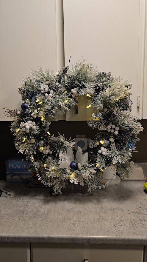 Fun angel wreath