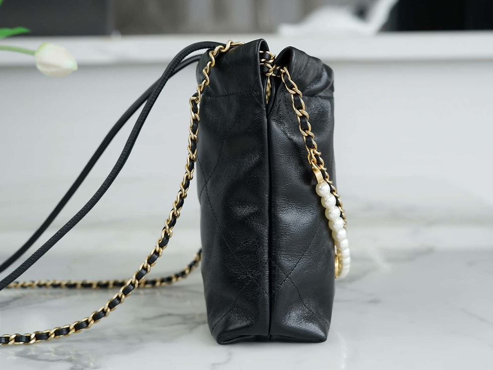 Thumbnail: 23s 22mini pearl chain bag – CHL154