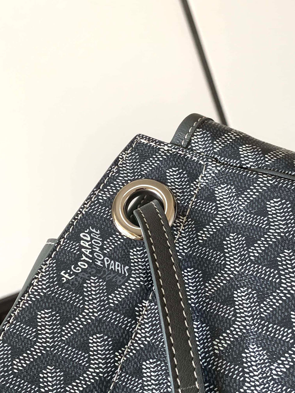 Thumbnail: elegant raffia tote bag with chain strap – GOY404