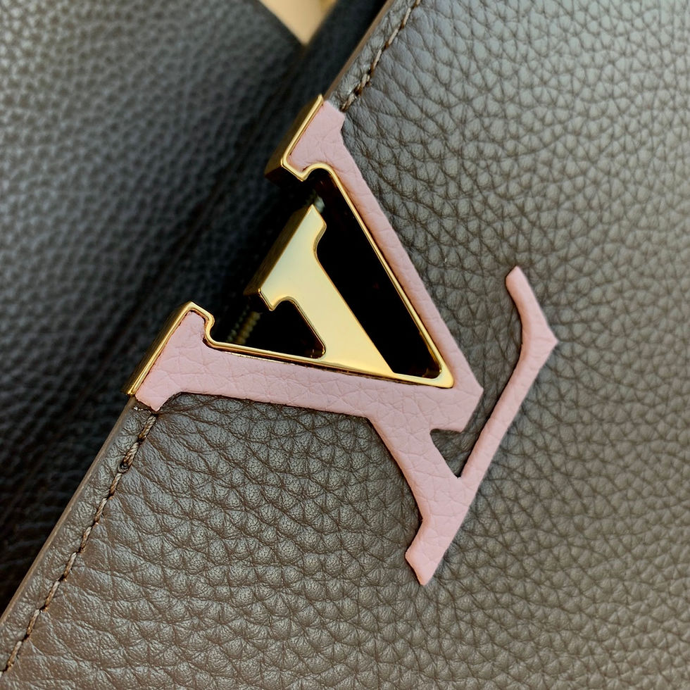 Thumbnail: Capucines Mm Bag – LUV1153