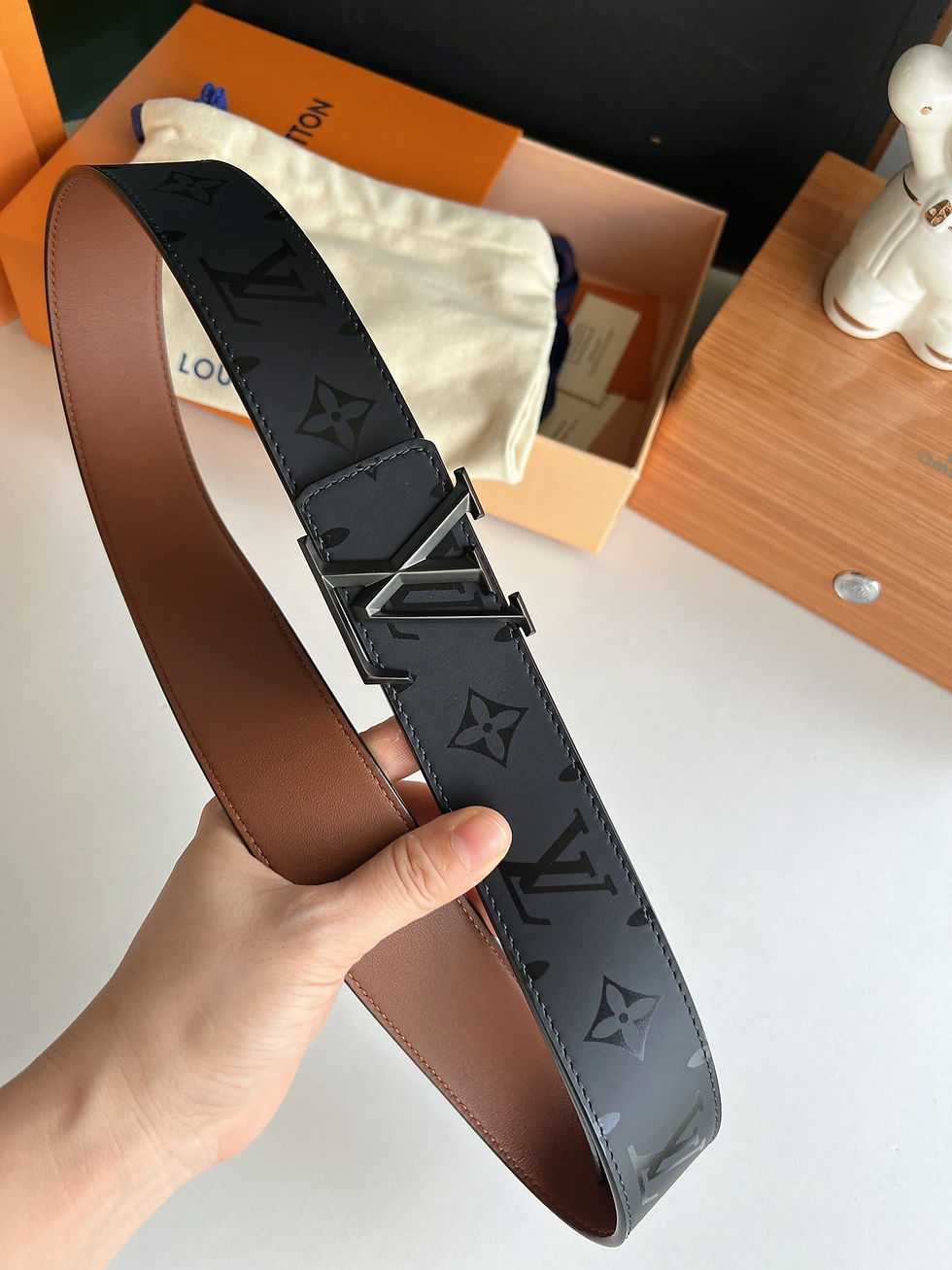 Miniaturbild: Designer Leather Belt LOV Belt - 5594