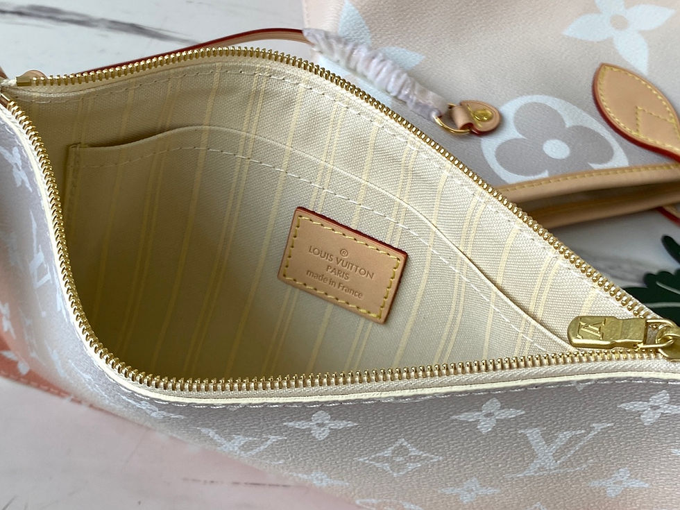 Thumbnail: Light Pink And Yellow Gradient Giant Designer Bag – LUV475