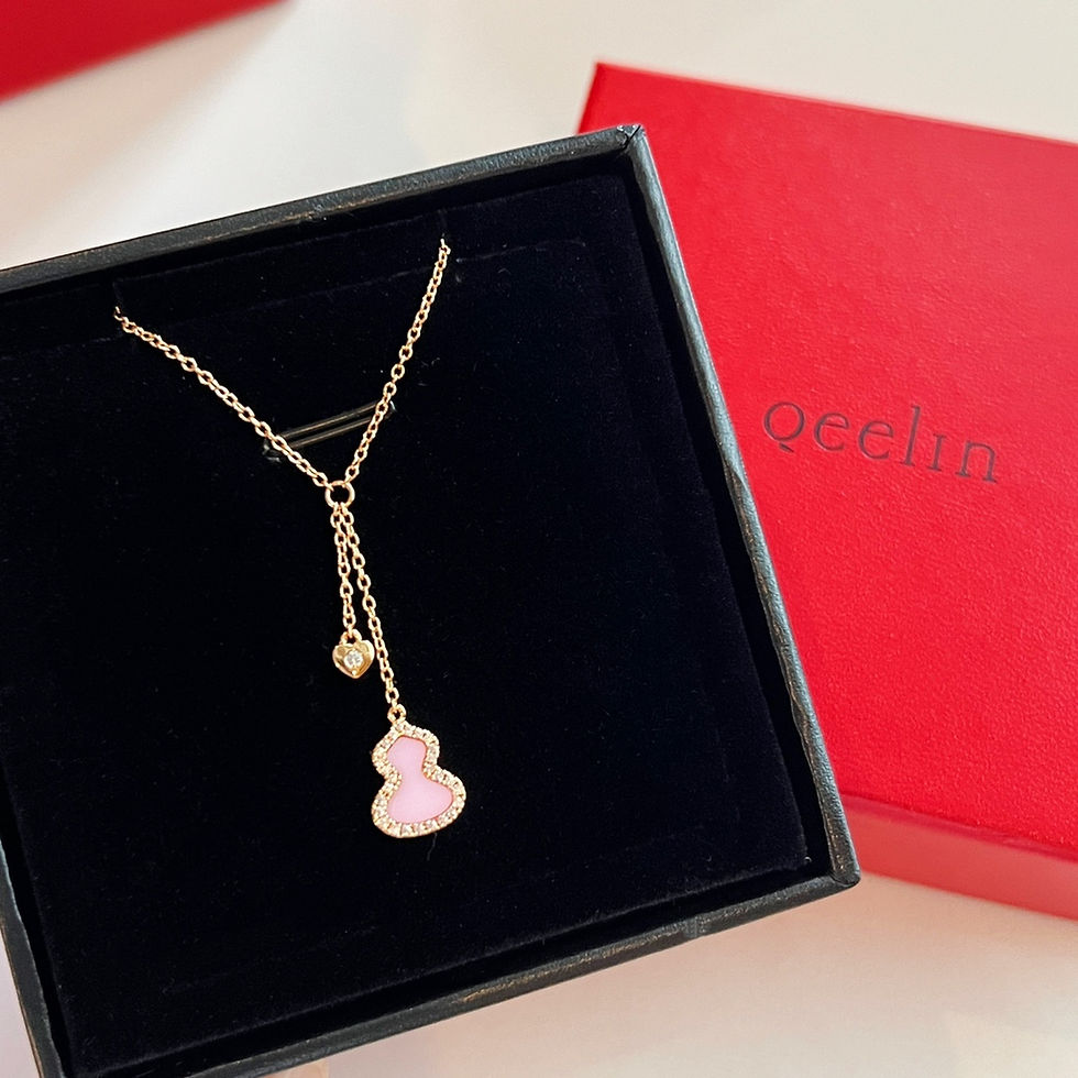 Miniaturbild: Designer Jewelry & Apparels