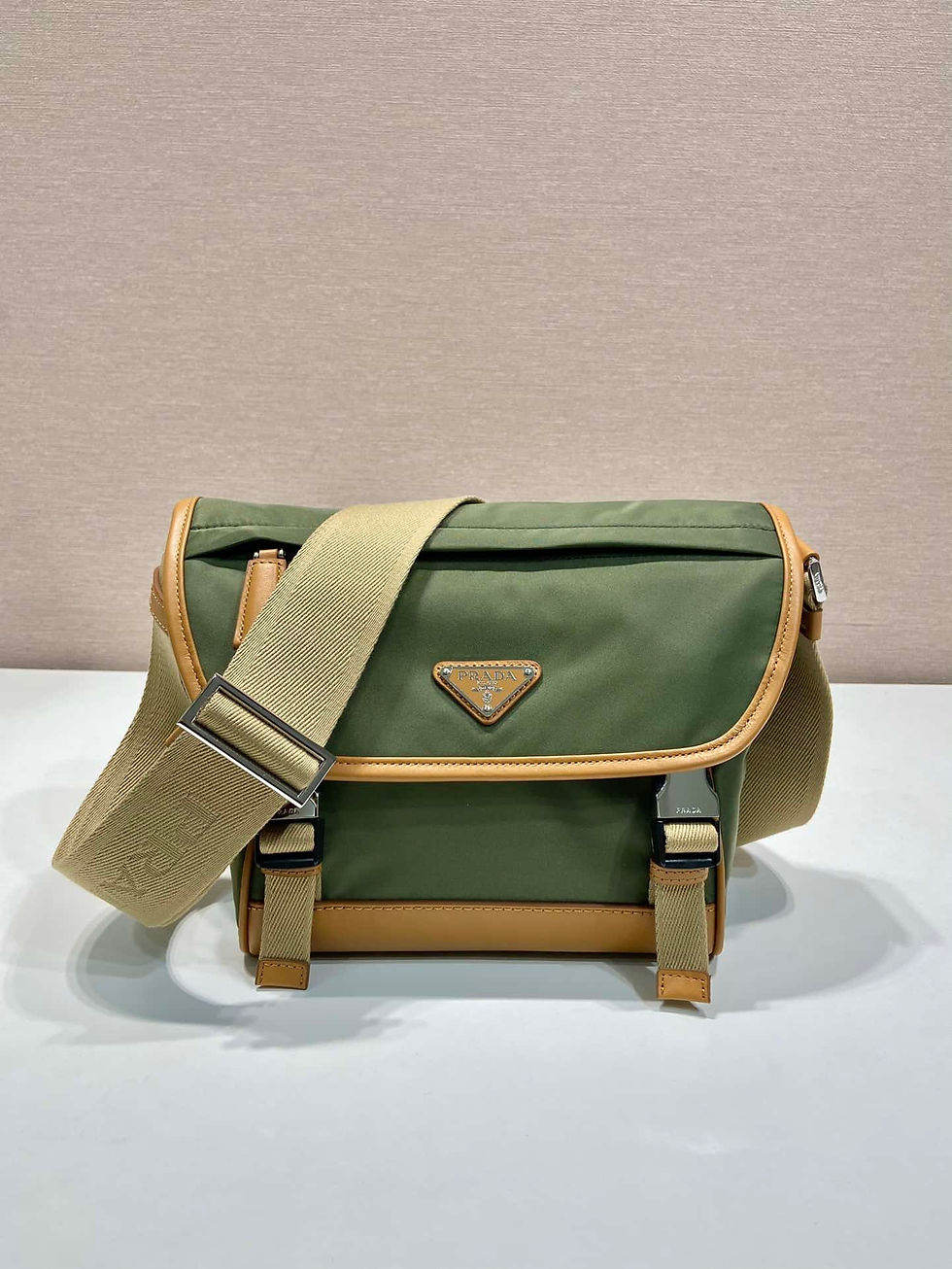 Miniaturbild: Designer Bags