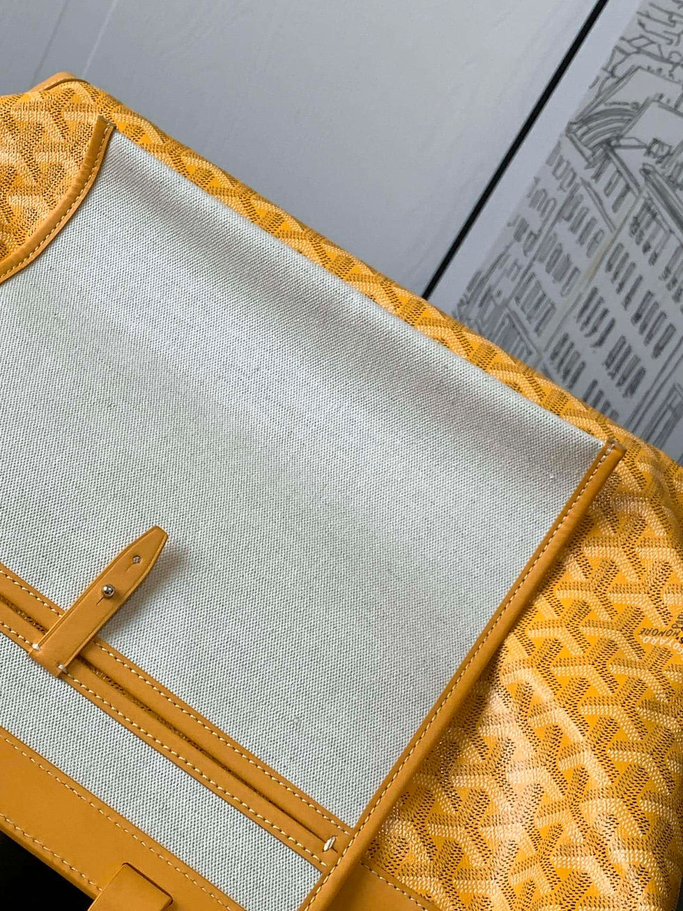 Thumbnail: Designer Bag Leather Bag GYOARD
