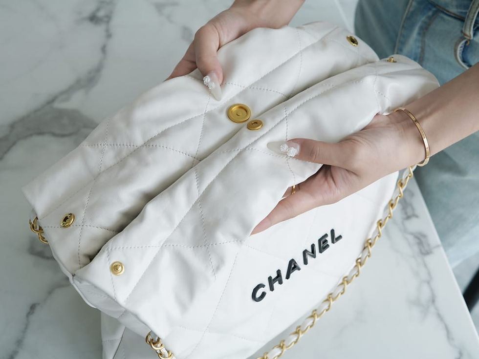 Thumbnail: 22 small gloves white black buckle – CHL114