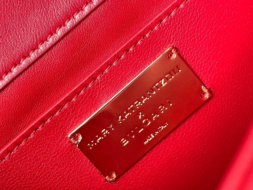 Thumbnail: Soft leather bag with chain strap, meta – BVL45