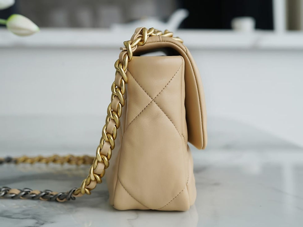 Thumbnail: small 26cm 19bag apricot gold buckle – CHL267