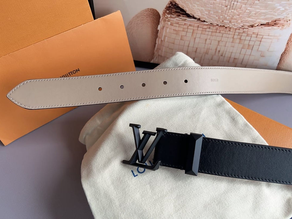 Thumbnail: Soft Cowhide Pyramide Belt – LUV708