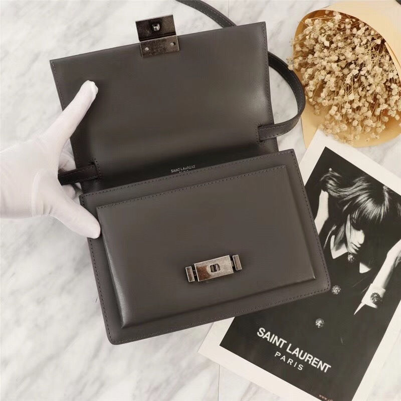 Thumbnail: soft leather crossbody bag with magnetic flap – SLY127
