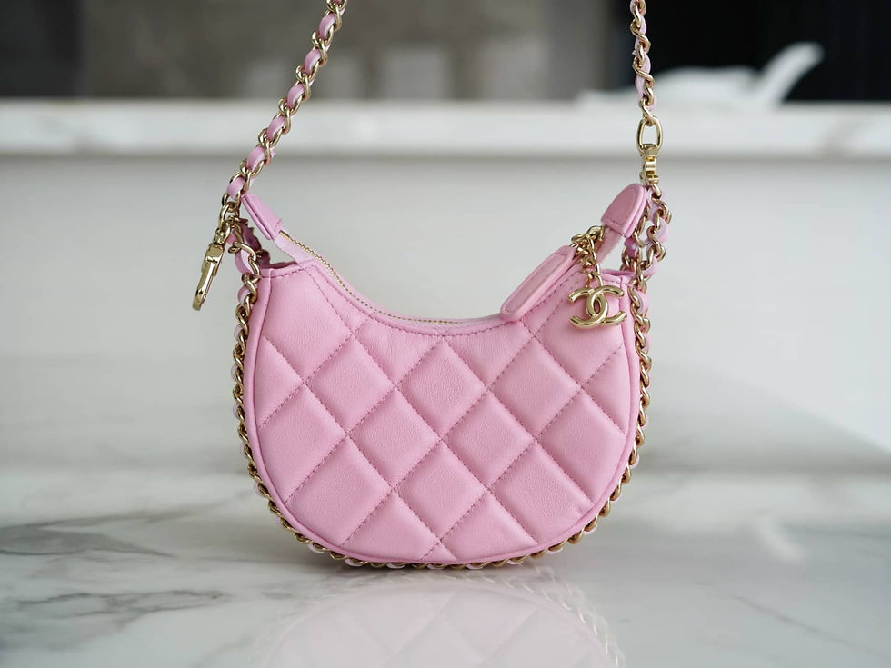 Thumbnail: small crescent moon bag – CHL348