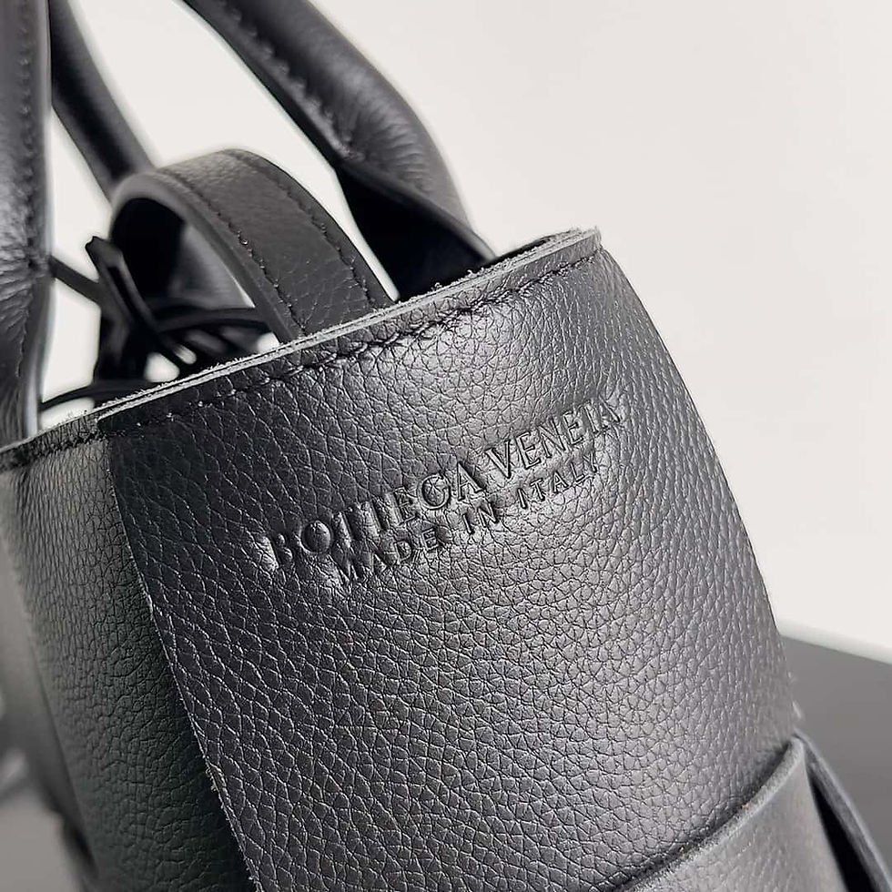 Thumbnail: ultra-mini tote bag 20cm grained black – BOT66