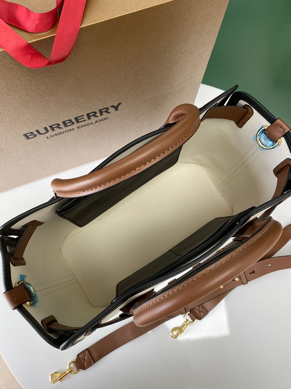 Thumbnail: Horseferry Print The Belt Bag – BUR193