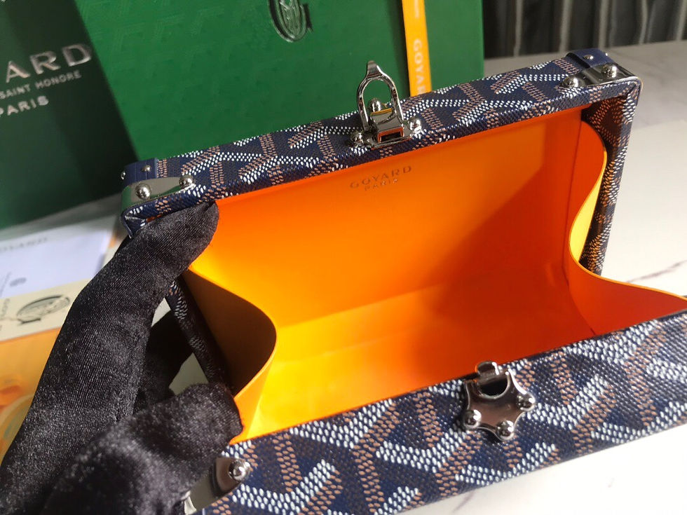 Thumbnail: Designer Bag GYARD