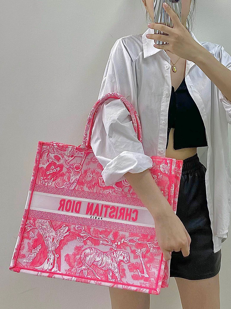 Thumbnail: Designer Bag DOIR Book Tote - 816