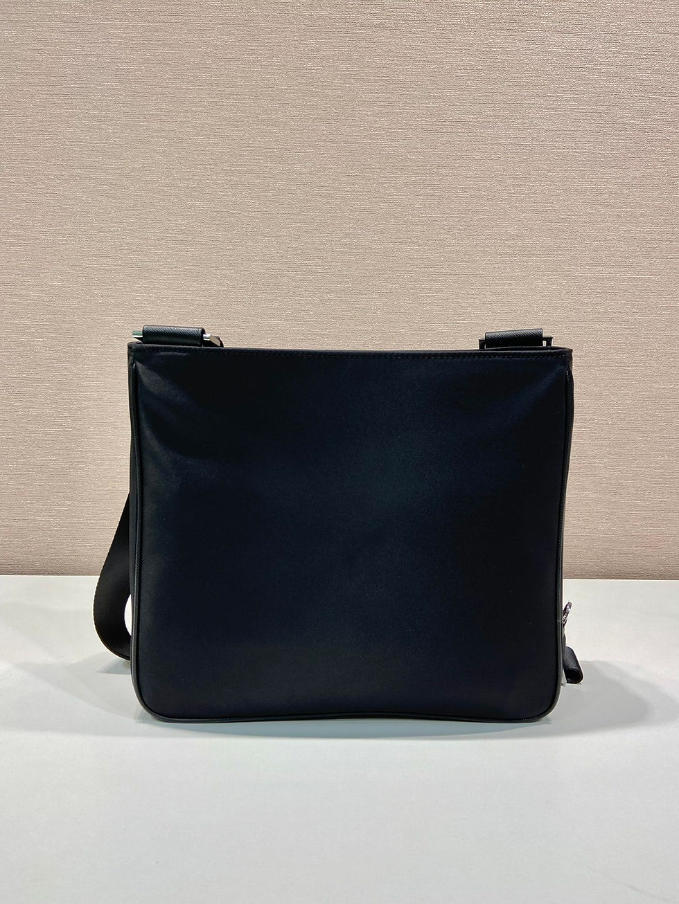 Thumbnail: Saffiano Leather And Re-Nylon Regenerated Nylon Shoulder Bag – PAR201
