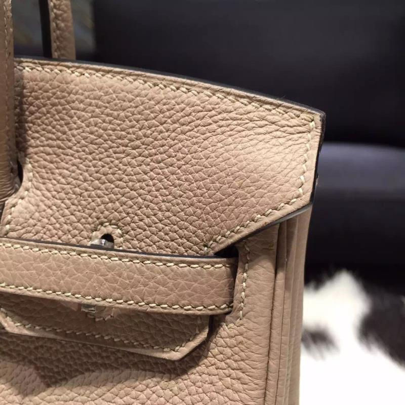 Thumbnail: compact leather with top handle – HRM223