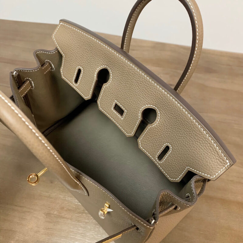 Thumbnail: stylish classic carry bag – HRM230