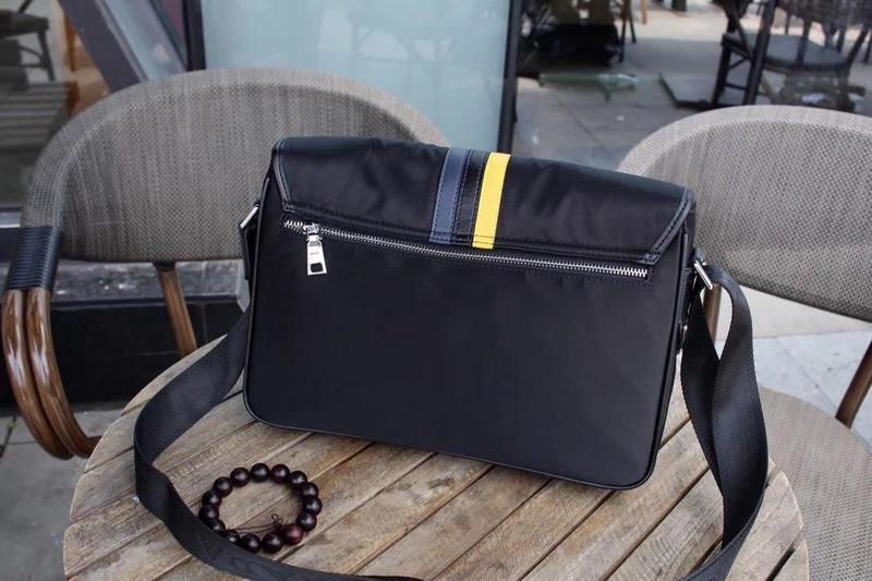 Thumbnail: Messenger Bag Black 32X22X7Cm – PAR174