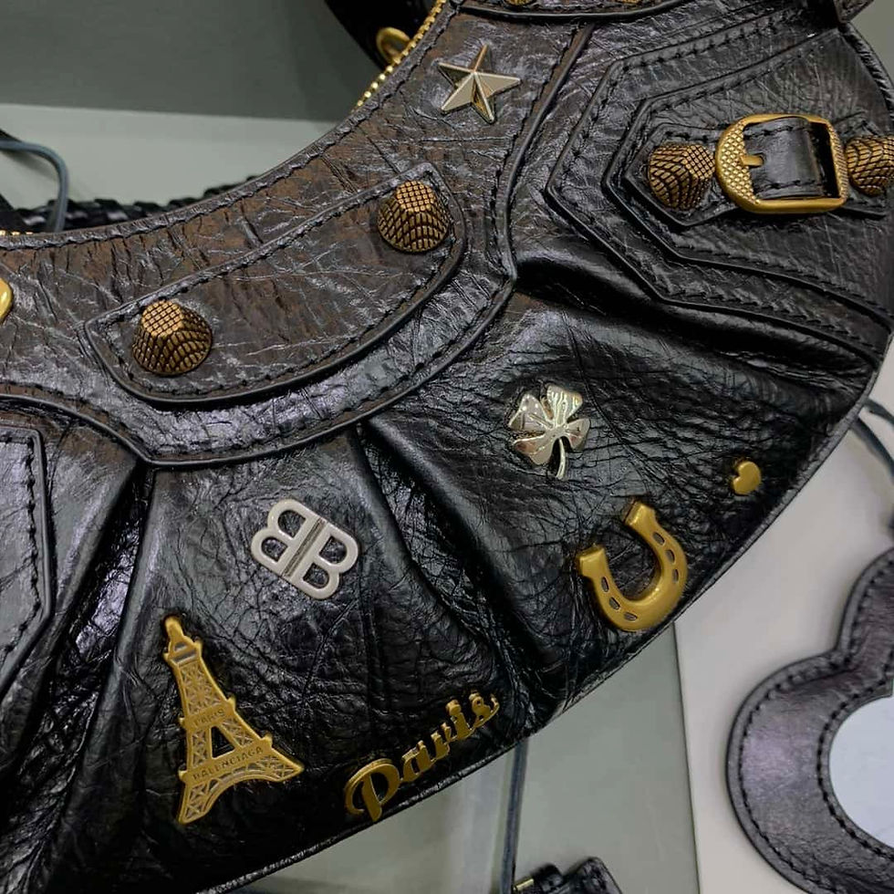 Thumbnail: Balenciaga Le Cagole half-moon underarm Black bag cross-body bag