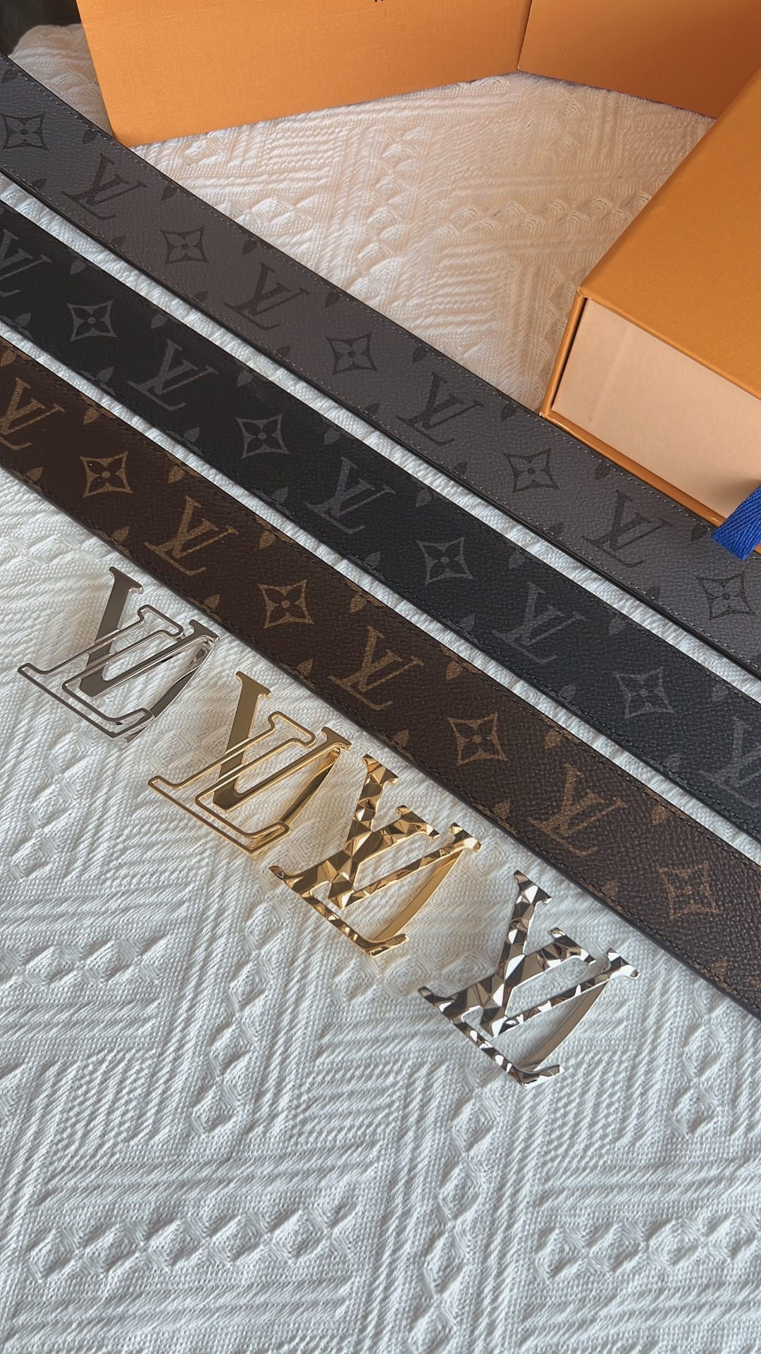 Designer Leather Belt LOV Belt - 5599