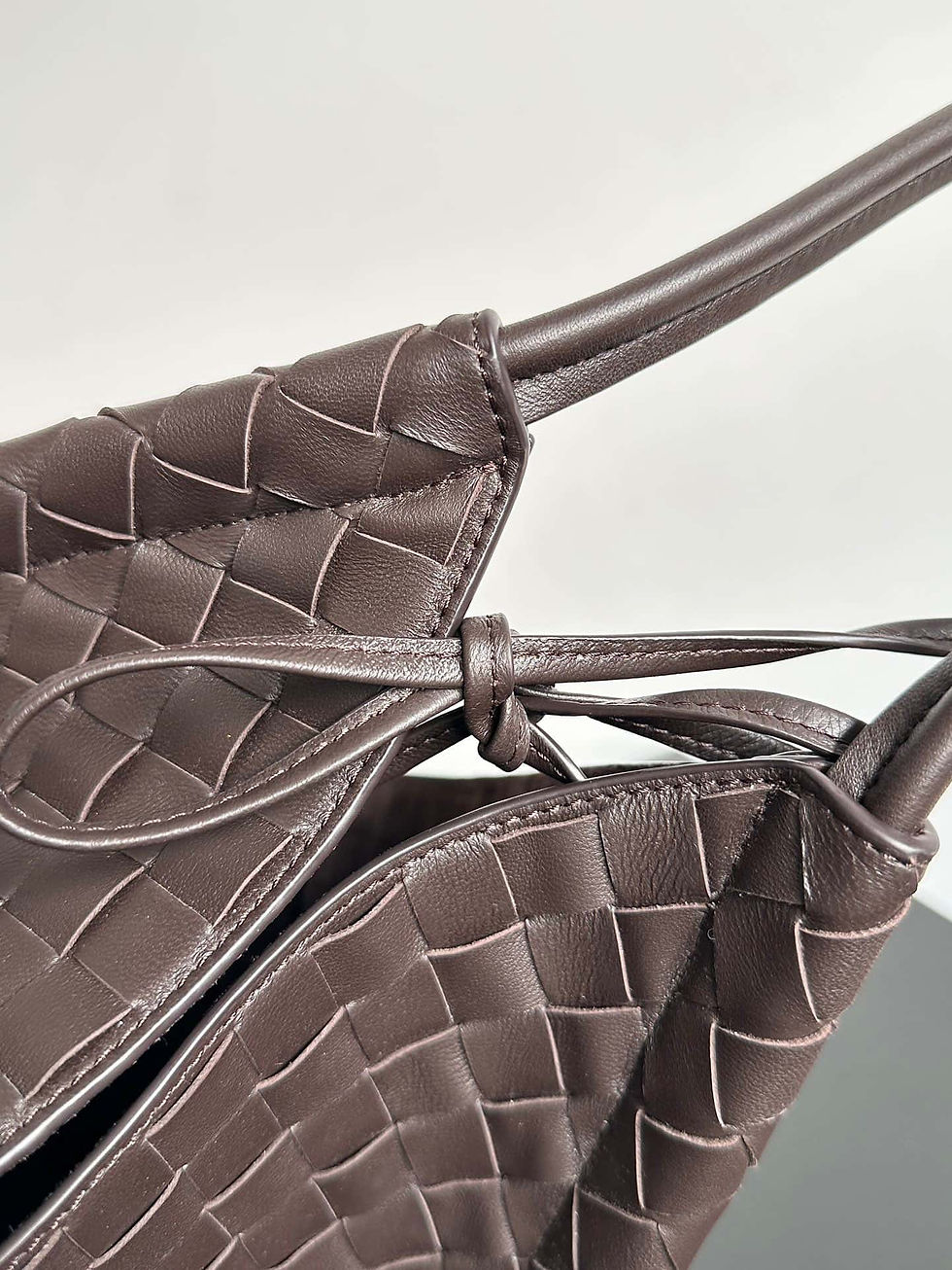Thumbnail: Yang Mi's Latest Bag Solstice Shoulder Bag Choclate – BOT181