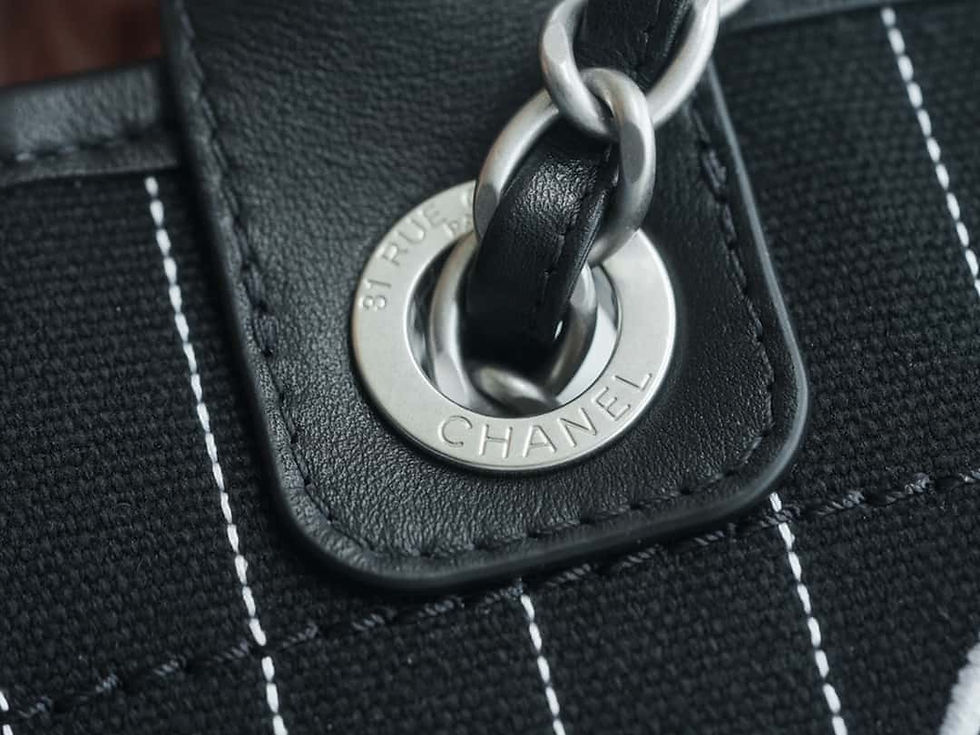 Thumbnail: large handbag – CHL164