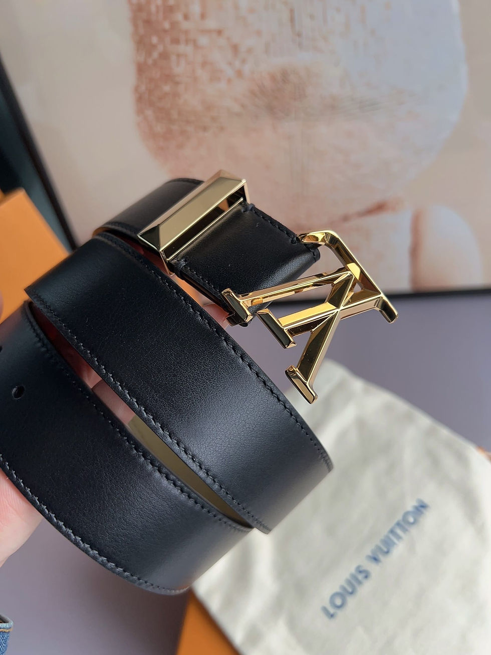Thumbnail: Soft Cowhide Pyramide Belt – LUV708