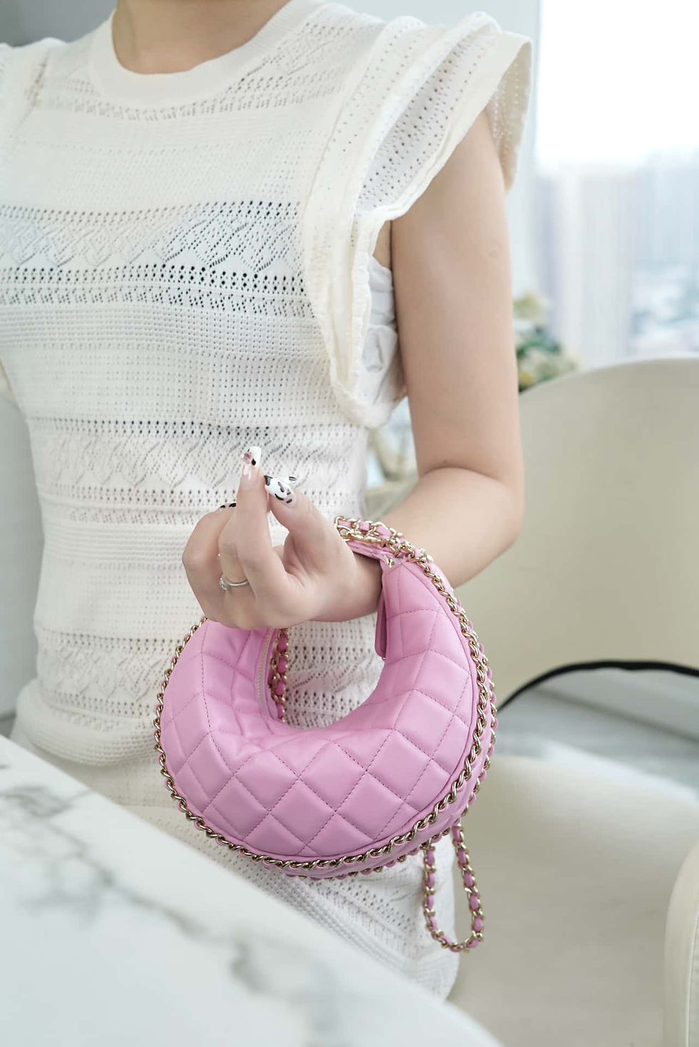Thumbnail: moon/cescent bag pink – CHL152