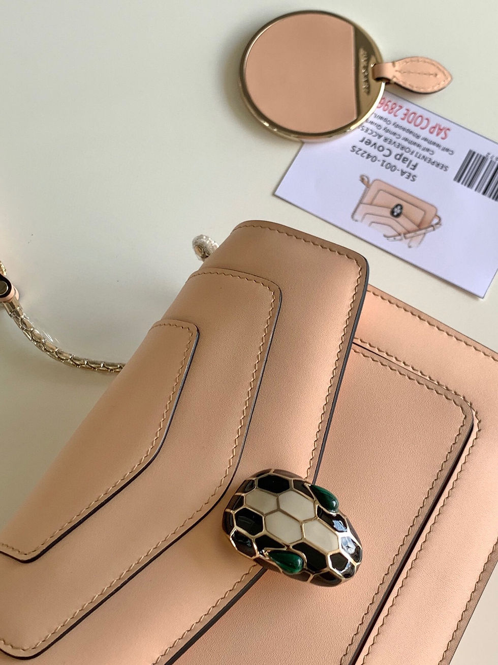 Thumbnail: Designer Bag Leather Bag BVLG