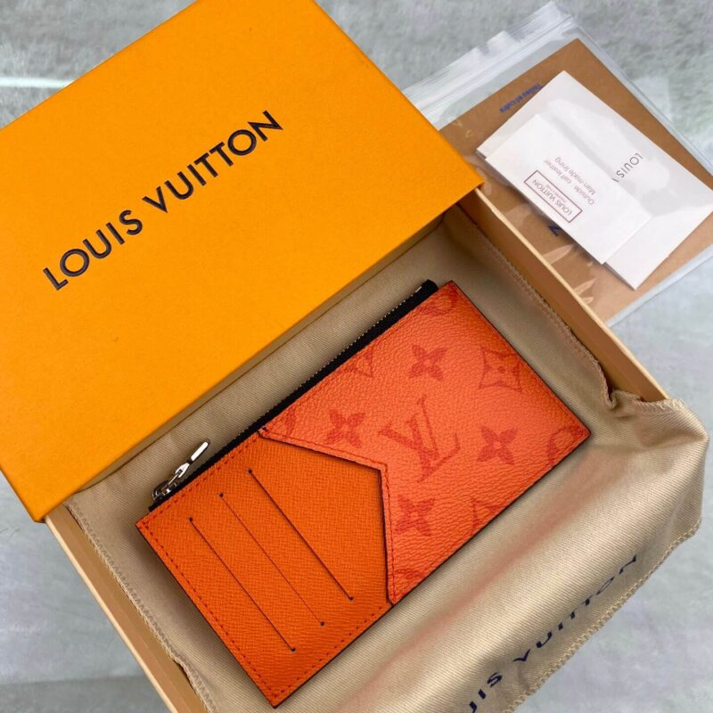 Thumbnail: Coin Card Holder – LUV1336
