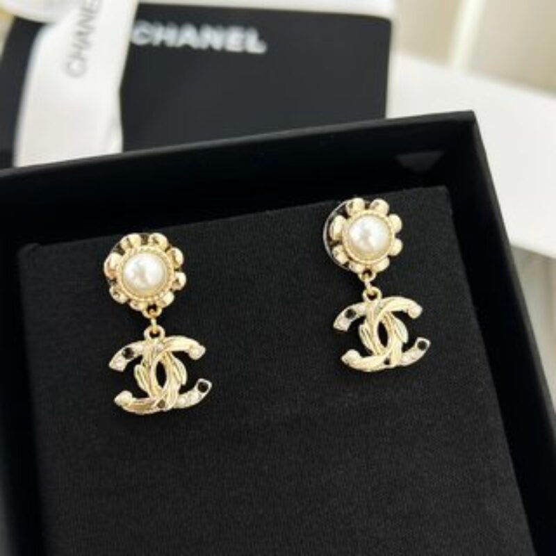 Thumbnail: Designer Earrings CNL - 1252