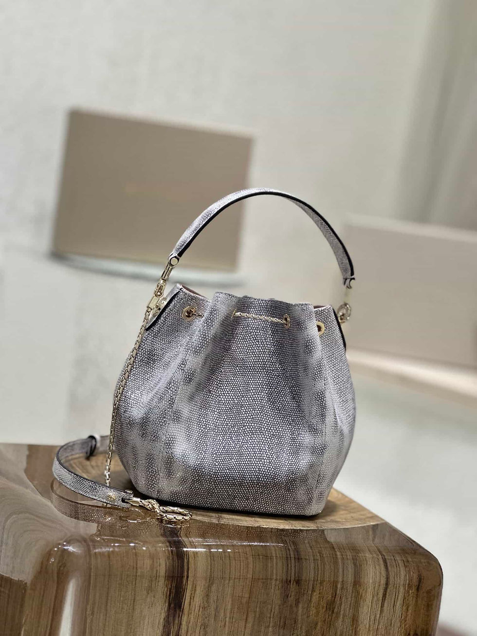 Thumbnail: Designer Bag Leather Bag BVLG