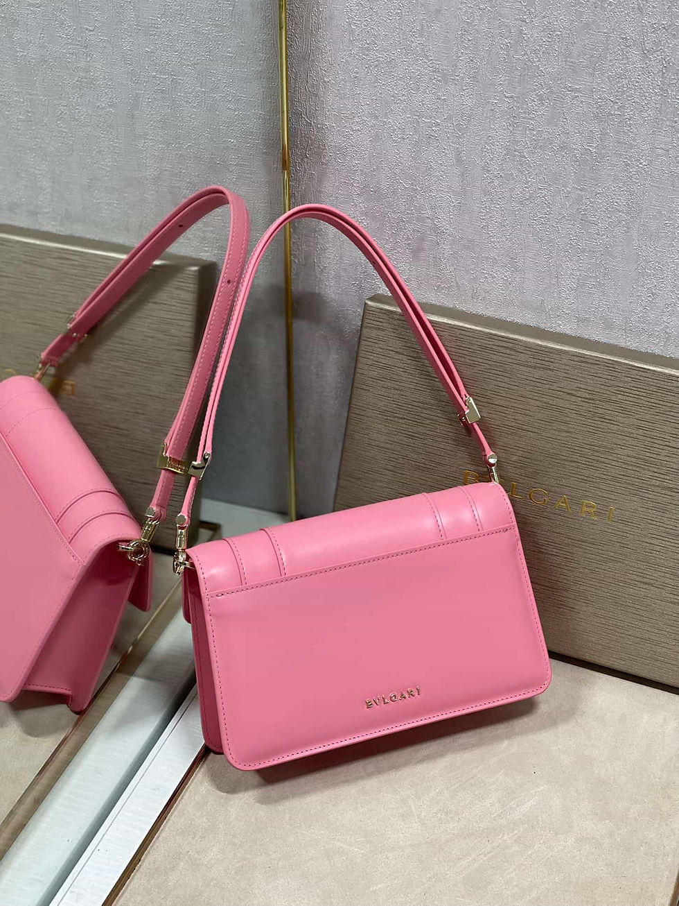 Thumbnail: Designer Bag Leather Bag BVLG