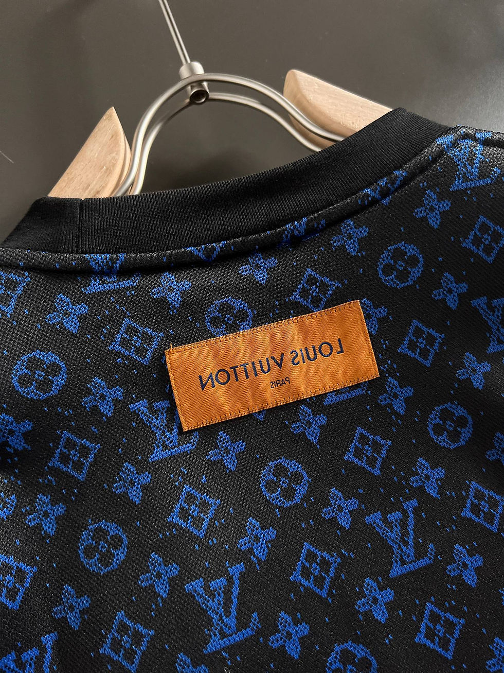 Thumbnail: Designer Clothes LOV T-shirt - 5798