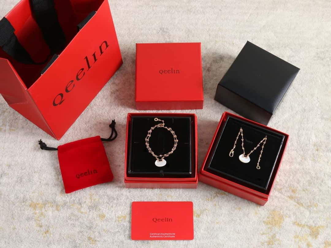 Designer Jewelry & Apparels