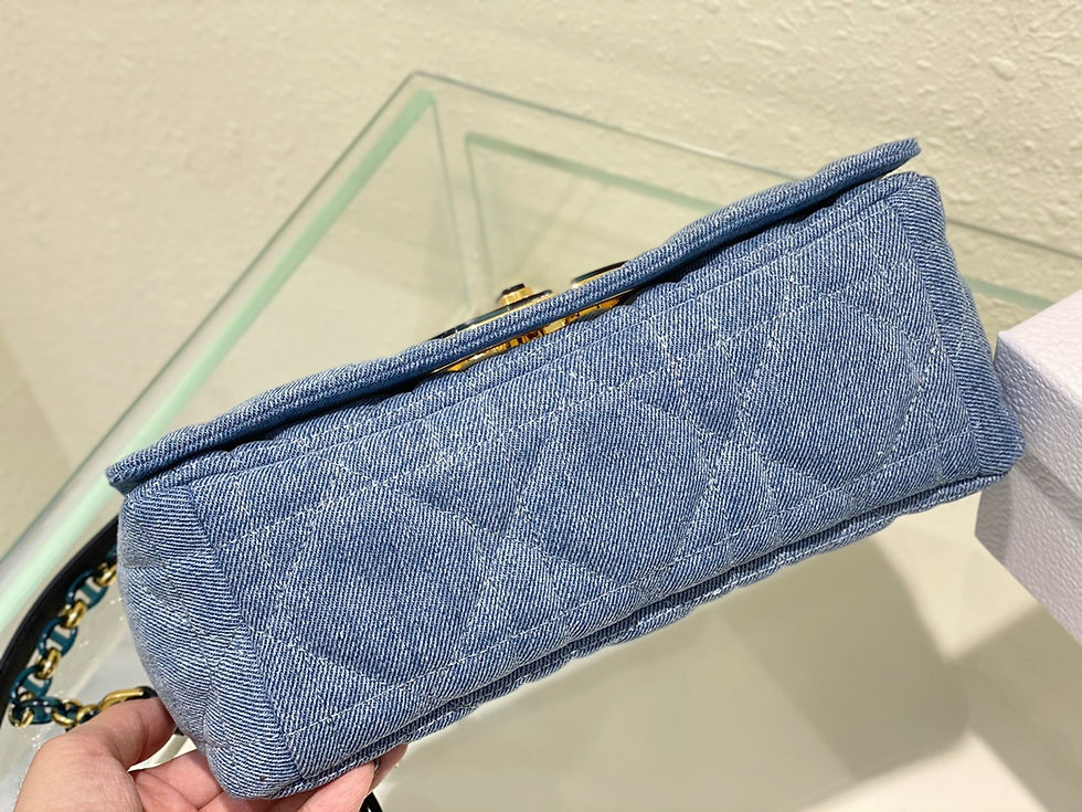 Thumbnail: caro handbag – DOR151