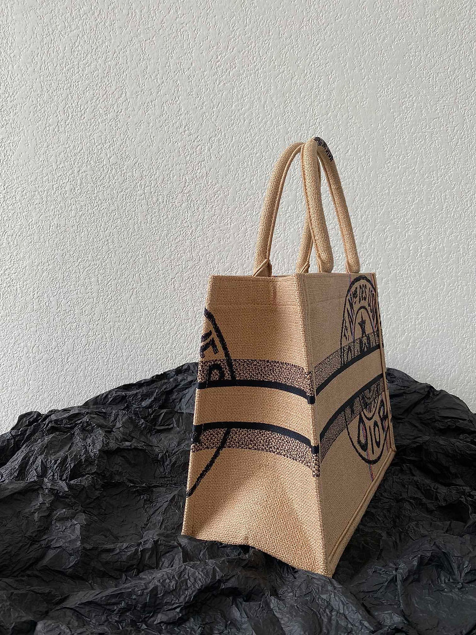 Miniaturbild: Designer Bag Doir Book Tote - 951
