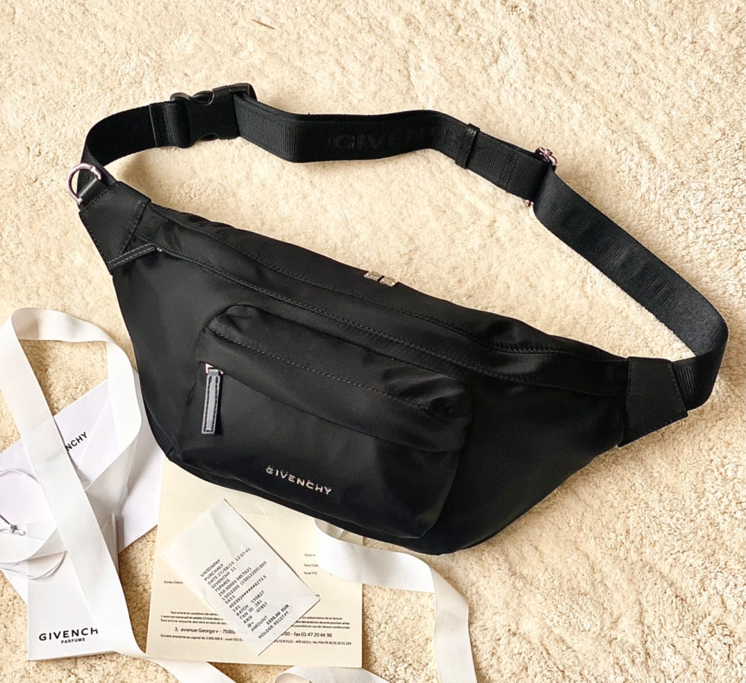 Givenchy Imported Nylon Cloth Latest Pocket/Chest Bag
